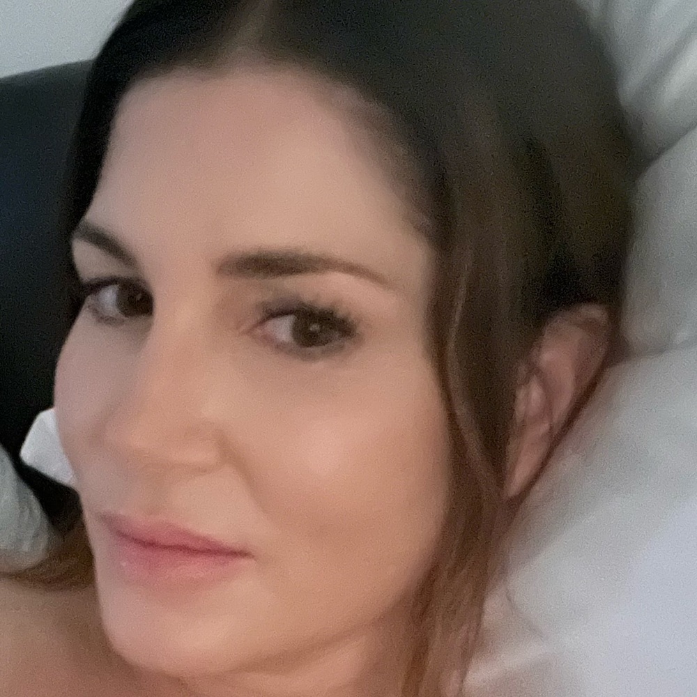 Meet your Posher, Jeanine